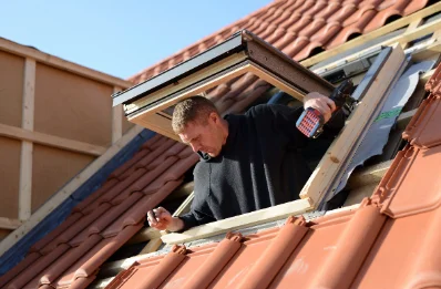 Pose de fenêtres de toit Velux à Saint-Denis-le-Ferment